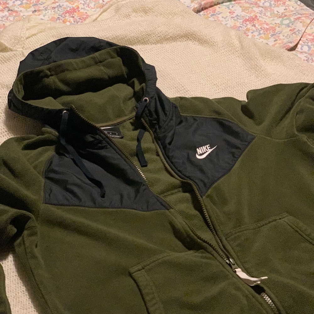 Men’s Nike fleece jacket